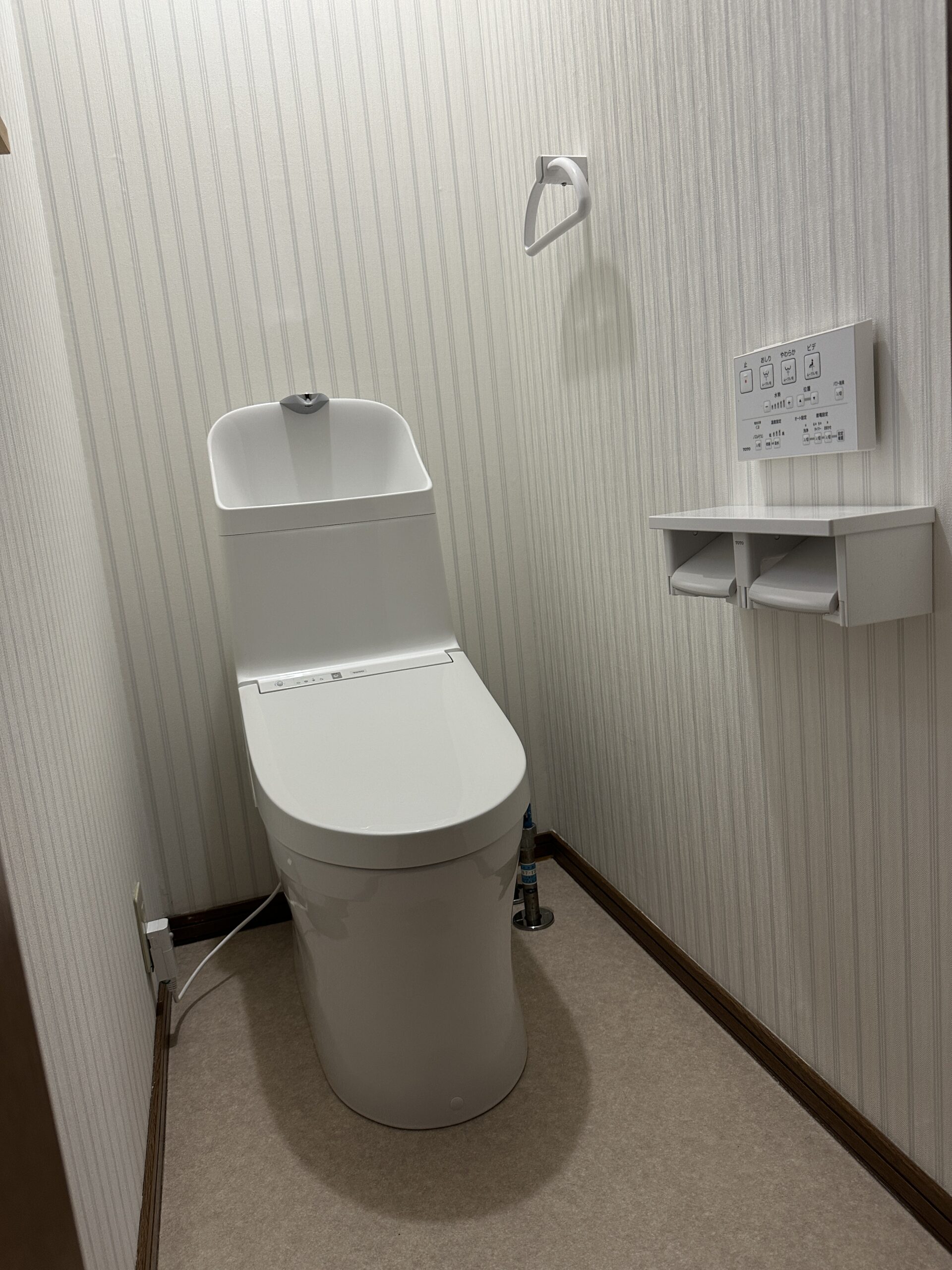 🚽トイレ本体交換＆内装工事✨